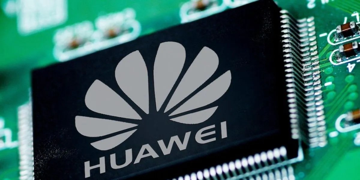 Huawei anuncia Atlas 950 SuperCluster, supercomputador de 1 ZettaFLOPS focado em IA - Imagem do artigo original