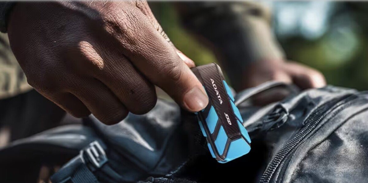ADATA anuncia SSDs externos SD820 e SC735 com até 2.000 MB/s e proteção militar - Imagem do artigo original