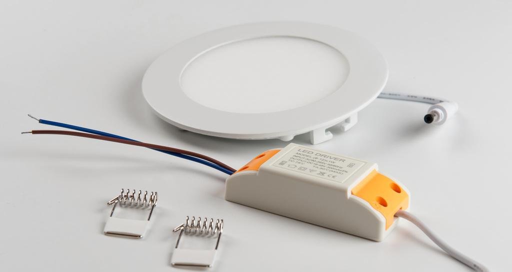 Luter LED apresenta guia sobre drivers de LED e lista serviços em sete capitais brasileiras - Imagem do artigo original