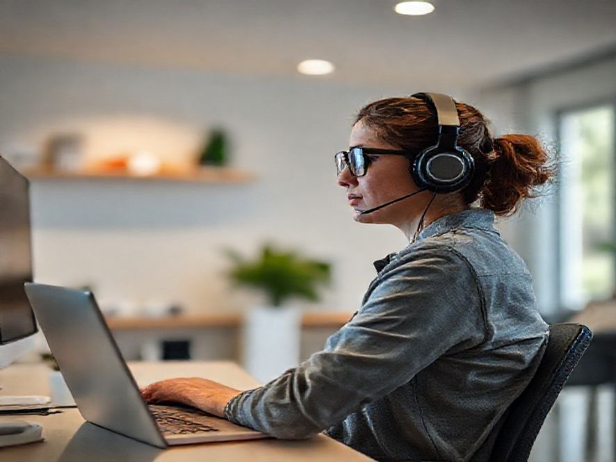 Por que é prático Como é a Proteção/Ergonomia: O Ajuste (Fit) dos fones para diferentes tamanhos de ouvido?